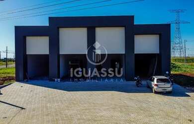 Imagem: O depósito possui 70m² de Área e está localizado em Três