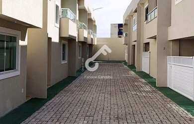 Imagem: A casa em condomínio possui 3 Dormitórios, 1 Banheiro, 1 Vaga