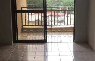 Imagem: O apartamento possui 3 Dormitórios, 2 Banheiros, 1 Vaga na