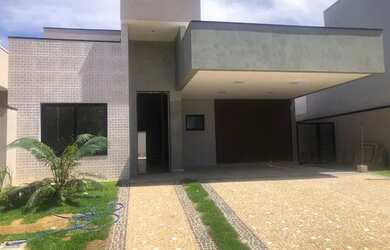 Imagem: A casa em condomínio possui 3 Dormitórios, 5 Banheiros, 4