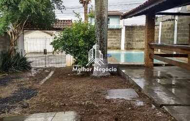 Imagem: A casa possui 1 Dormitório, 1 Banheiro, 4 Vagas na garagem