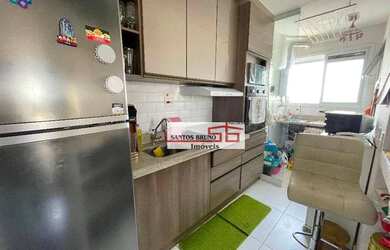 Imagem: O apartamento possui 2 Dormitórios, 2 Banheiros, 1 Vaga na