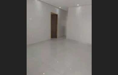 Imagem: A casa possui 3 Dormitórios, 2 Banheiros, 100m² de Área e