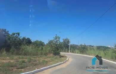 Imagem: O terreno possui 10m² de Área, Imóvel novo e está localizado