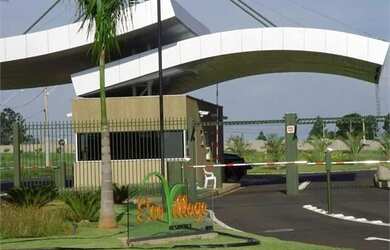 Imagem: O terreno possui 712m² de Área e está localizado em São