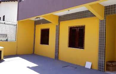 Imagem: A casa possui 3 Dormitórios, 5 Banheiros e 193m² de Área