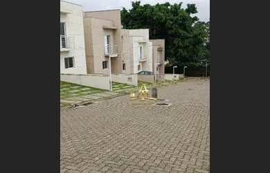 Imagem: A casa em condomínio possui 3 Dormitórios, 2 Banheiros, 2