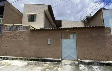 Imagem: A casa possui 1 Dormitório, 1 Banheiro, 30m² de Área e está