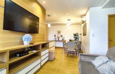 Imagem: O apartamento possui 3 Dormitórios, 2 Banheiros, 2 Vagas na