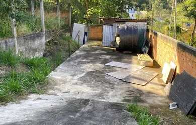 Imagem: O terreno possui 223m² de Área e está localizado em Vargem