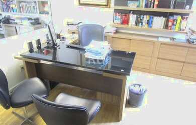 Imagem 2: Casa para Venda - 227m², 4 dormitórios, 1 vaga - Menino Deus