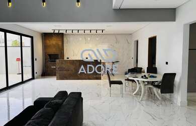 Imagem: A casa em condomínio possui 4 Dormitórios, 5 Banheiros, 3