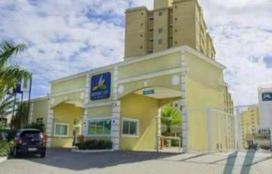 Imagem: O apartamento possui 2 Dormitórios, 2 Banheiros, 2 Vagas na