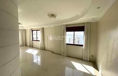 Imagem 15: Cobertura de Alto Padrão para Locação - Vista Mar e Lazer Privativo