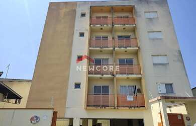 Imagem: O apartamento à venda possui 2 Dormitórios, 1 Banheiro, 1