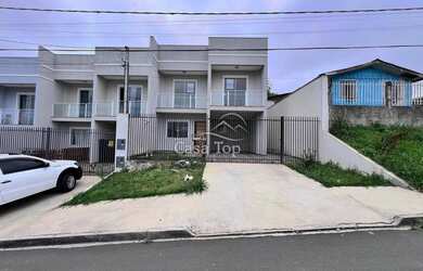 Imagem: A casa possui 3 Dormitórios, 2 Banheiros, 1 Vaga na garagem