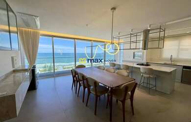 Imagem: O apartamento possui 4 Dormitórios, 4 Banheiros, 4 Vagas na