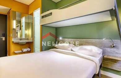 Imagem: O studio possui 1 Dormitório, 1 Banheiro e 30m² de Área e