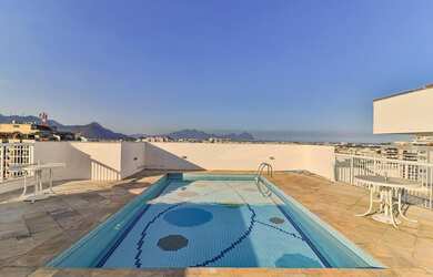 Imagem 2: Recreio P. Picasso. Piscina, Churrasqueira, Varandae83m² de Área