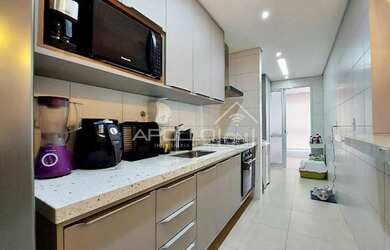 Imagem 14: Lindo apartamento com 2 suítes andar alto vista total livre no Embaré