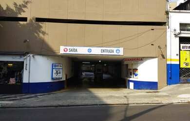 Imagem: O depósito possui 1 Vaga na garagem, 10m² de Área e está