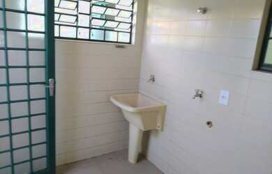 Imagem 4: Casa residencial no Jardins das Paineiras, ótima localização com 350m²