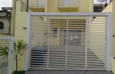 Imagem: A casa possui 3 Dormitórios, 3 Banheiros, 3 Vagas na garagem