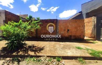 Imagem: O terreno possui 300m² de Área e está localizado em Jardim