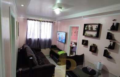 Imagem: O apartamento possui 3 Dormitórios, 1 Banheiro, 1 Vaga na garagem