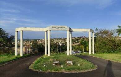 Imagem: O terreno possui 276m² de Área e está localizado em Jandaia