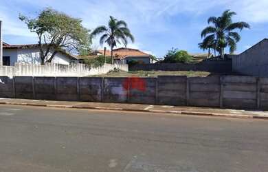 Imagem: O terreno possui 10m² de Área e está localizado em Jardim