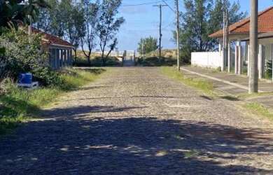 Imagem 2: Terreno à venda no Balneário Figueirinha na Praia de Arroio do Sal/RS