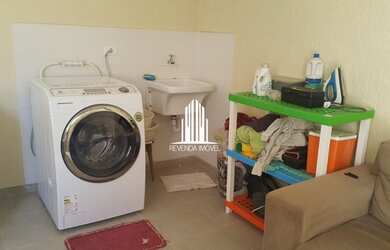 Imagem 15: Casa na Vila Ippojuca. 280m² de Área, 4 Vagas na garageme4 Dormitórios