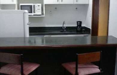 Imagem: O studio possui 1 Dormitório, 1 Banheiro, 1 Vaga na garagem