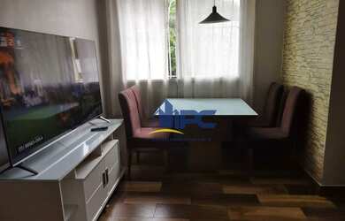 Imagem: O apartamento possui 2 Dormitórios, 1 Banheiro, 1 Vaga na garagem