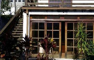 Imagem: A casa em condomínio possui 5 Dormitórios, 4 Banheiros, 2