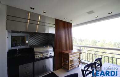 Imagem: O apartamento possui 3 Dormitórios, 4 Banheiros, 2 Vagas na