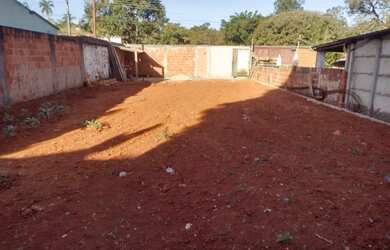 Imagem: O terreno possui 240m² de Área e está localizado em Paranoá