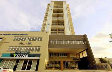 Imagem: O apartamento possui 2 Dormitórios, 2 Banheiros, 2 Vagas na