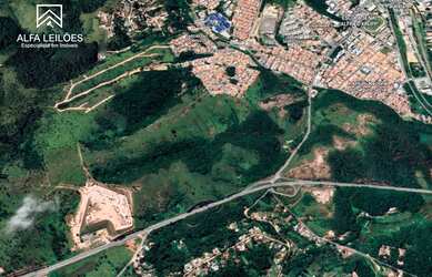 Imagem: O terreno possui 460.146m² de Área e está localizado em