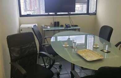 Imagem: O depósito possui 5 Vagas na garagem, 260m² de Área e está