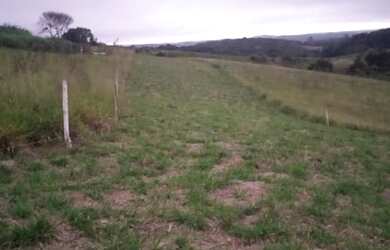 Imagem: O terreno possui 500m² de Área e está localizado em Centro