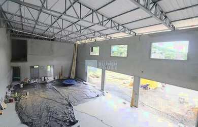 Imagem: O depósito possui 268m² de Área e está localizado em Itoupava