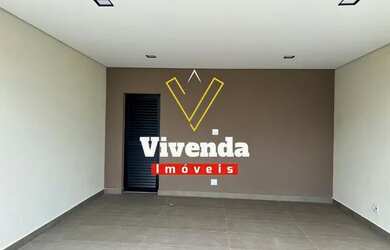 Imagem: A casa em condomínio possui 4 Dormitórios, 3 Banheiros, 2