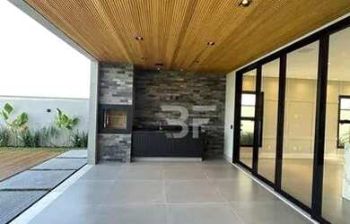 Imagem: A casa em condomínio possui 4 Dormitórios, 5 Banheiros, 4