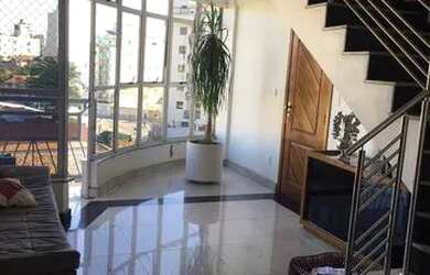 Imagem: O apartamento na cobertura possui 3 Dormitórios, 2 Banheiros