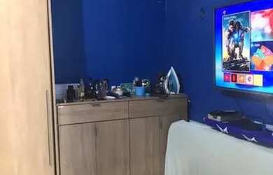 Imagem: A casa possui 2 Dormitórios, 1 Banheiro, 8.000m² de Área