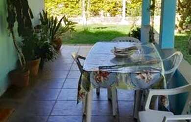 Imagem 5: Casa ao lado da escola no Costa Azul