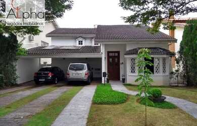 Imagem: A casa em condomínio possui 3 Dormitórios, 4 Banheiros e 260m²