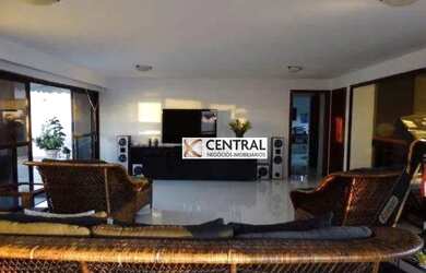 Imagem: O apartamento possui 5 Dormitórios, 5 Banheiros, 5 Vagas na